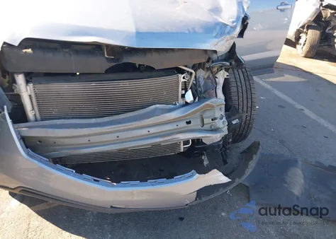 2015 Chevrolet Equinox 1Lt из США, поврежденный, VIN 2GNALBEK8F6137275